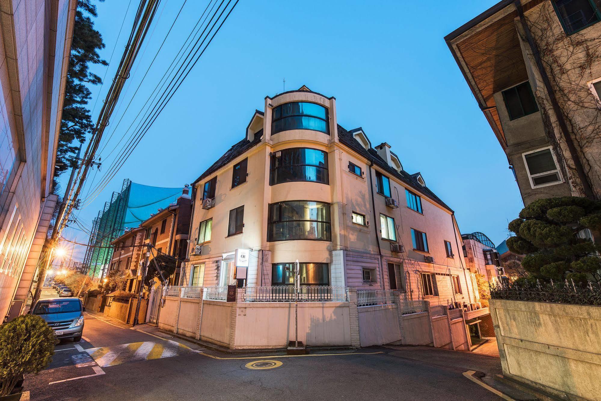 Gold Hill - Hotel